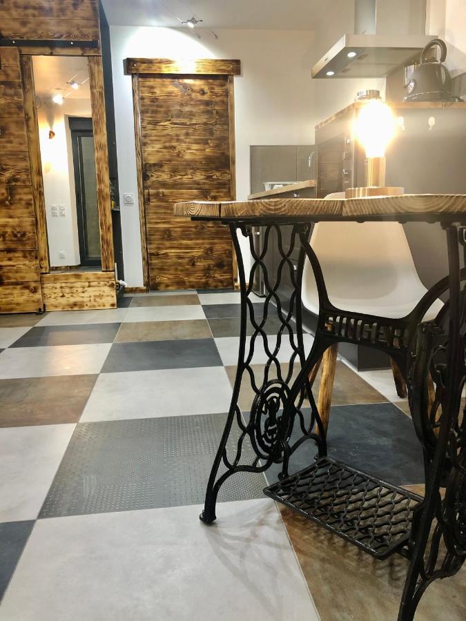 Studio Cocooning Spa, Lit Xxl, Cour Exterieure Le Puy-en-Velay Екстер'єр фото